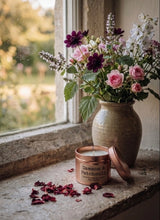 Load image into Gallery viewer, Damson &amp; Patchouli Artisan Soy Candle