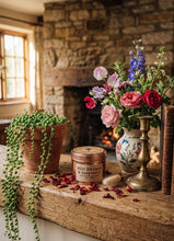 Load image into Gallery viewer, Wild Rhubarb &amp; Raspberry Artisan Soy Candle