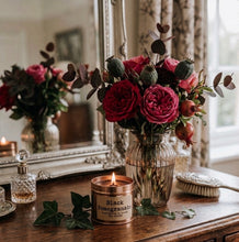 Load image into Gallery viewer, Black Pomegranate Artisan Soy Candle