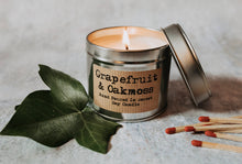 Load image into Gallery viewer, Grapefruit &amp; Oakmoss Artisan Soy Candle