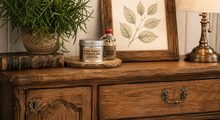 Load image into Gallery viewer, Cuban Tobacco &amp; French Oak Artisan Soy Candle