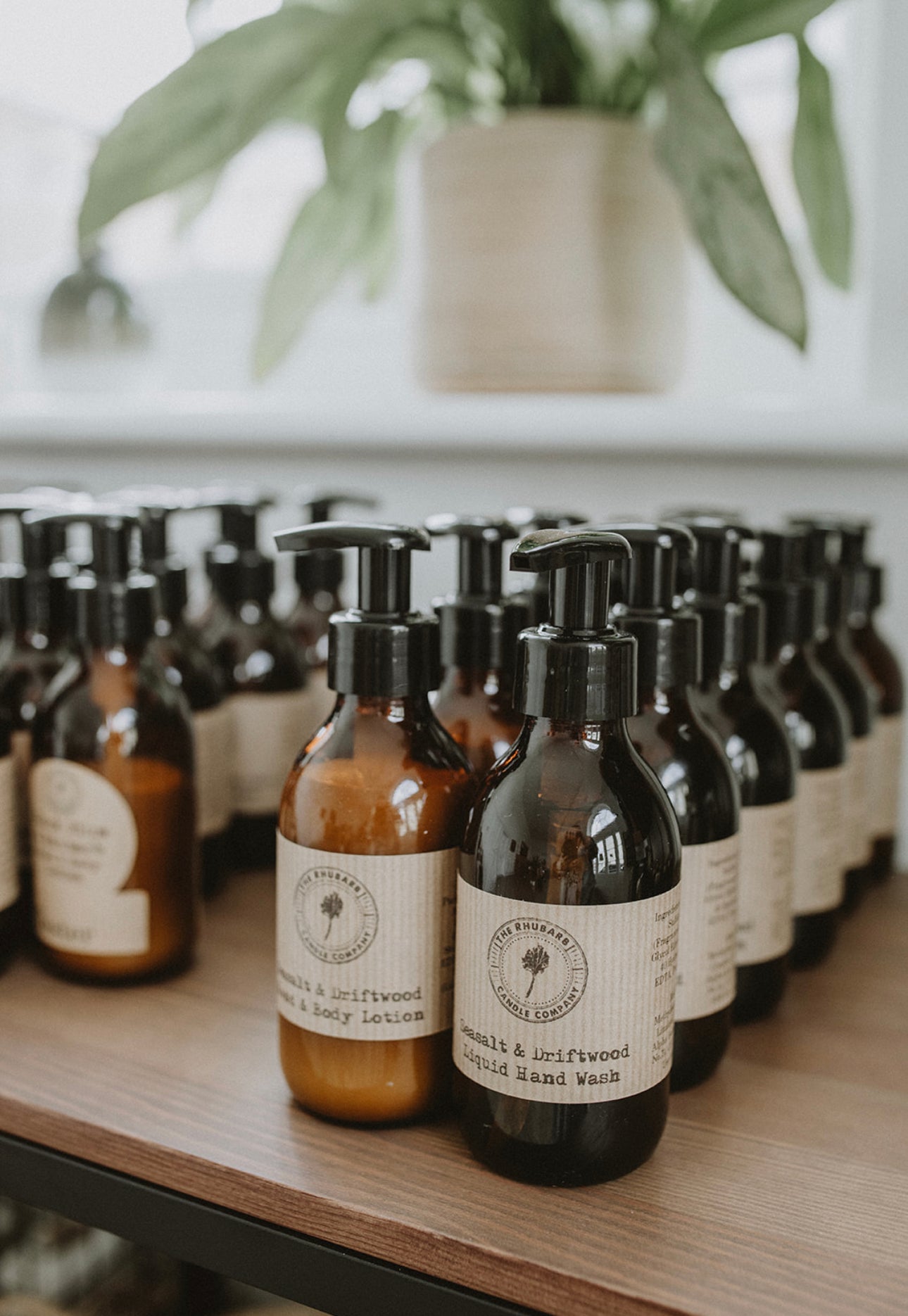 Bath & Body Products The Rhubarb Candle Company